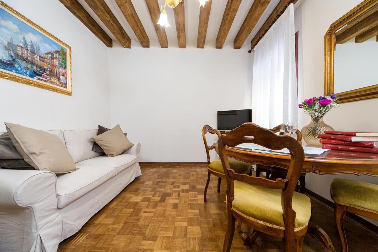 at 2 minutes from San Marco square Veneza Exterior foto