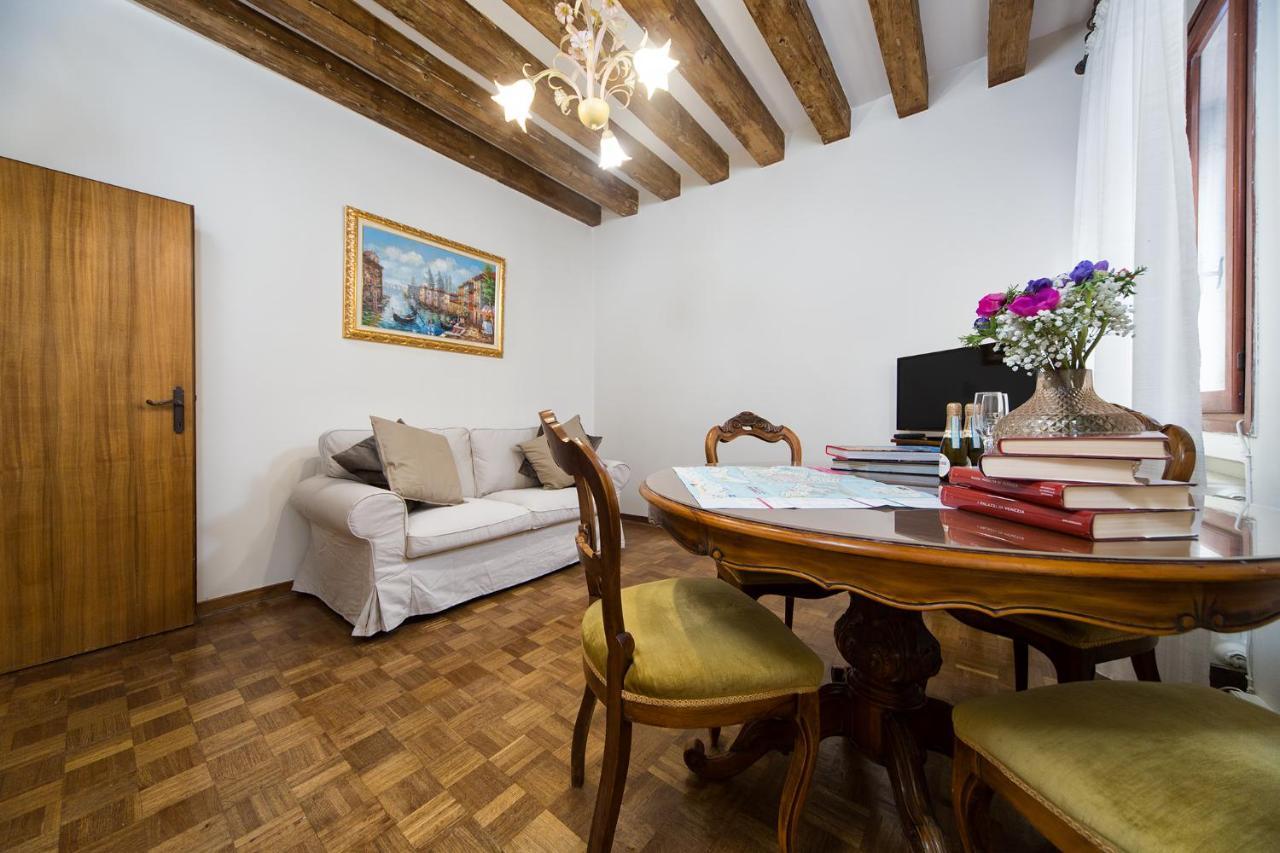 at 2 minutes from San Marco square Veneza Exterior foto
